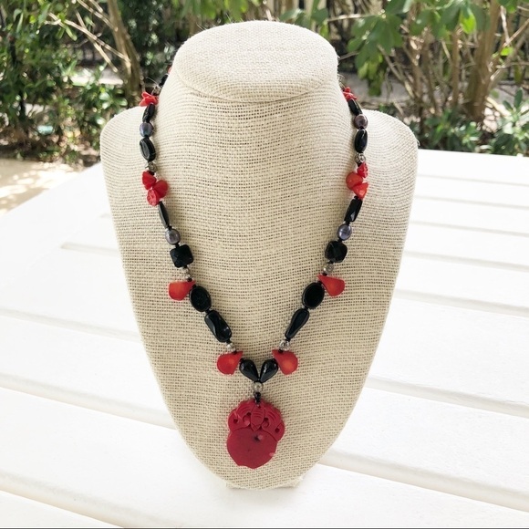 Hand Crafted Jewelry - NWT Genuine Carved Red Coral, Onyx, Black Pearl Necklace Beaded